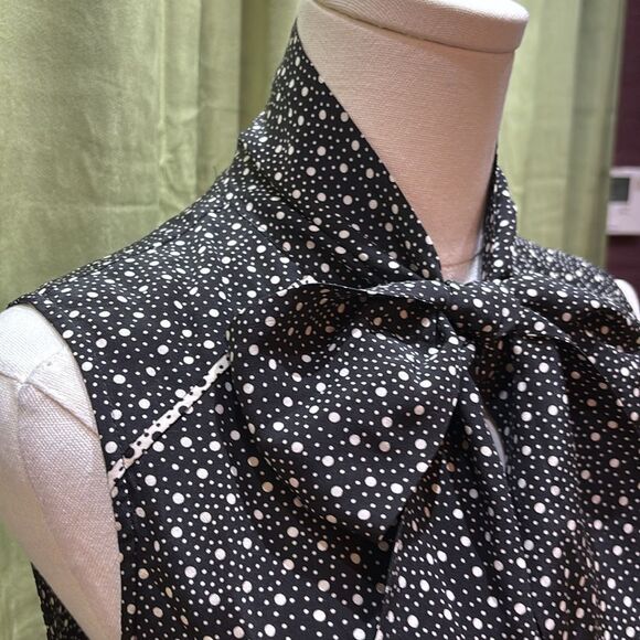 Miss Wu Black and White Polka Dot Sleeveless bow Top, US2 - Picture 4 of 9
